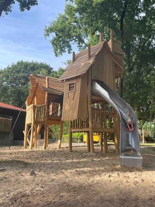 Chalet Toetje Op De Veluwe โฮนเดอร์โล ภายนอก รูปภาพ