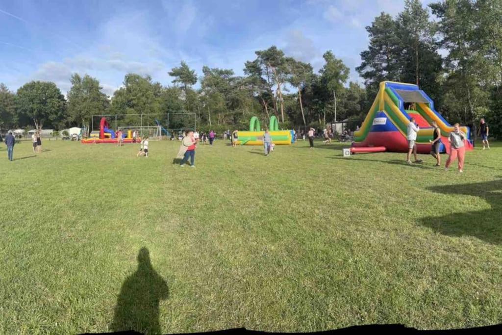 Chalet Toetje Op De Veluwe โฮนเดอร์โล ภายนอก รูปภาพ